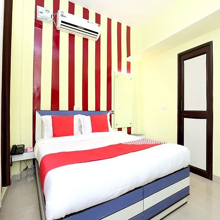 Oyo 12038 Hotel Alishan Chandīgarh Exteriör bild