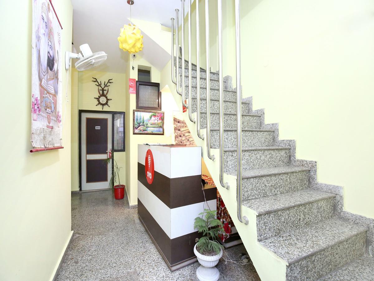 Oyo 12038 Hotel Alishan Chandīgarh Exteriör bild
